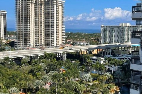 Condominio en alquiler en Aventura, Florida, 2 dormitorios, 101.36 m2 № 1995502 - foto 20