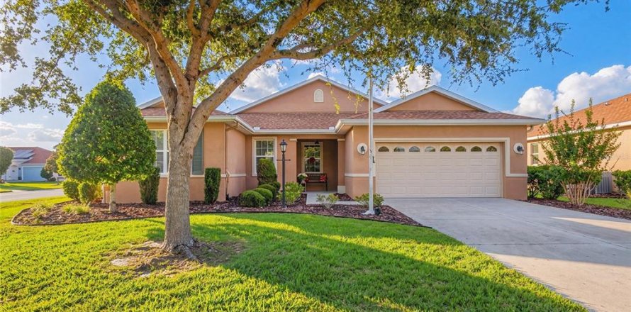 Villa ou maison à Ocala, Floride 2 chambres, 159.42 m2 № 2436752