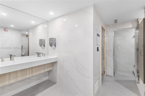 Condominio en venta en Miami Beach, Florida, 1 dormitorio, 60.76 m2 № 2087182 - foto 26