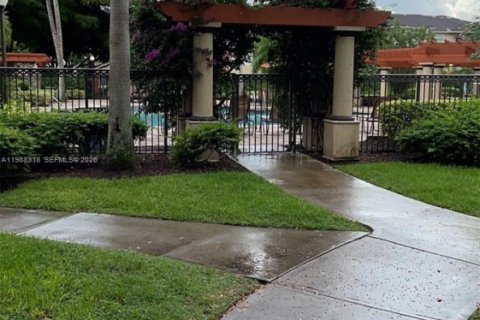 Condo in West Palm Beach, Florida, 1 bedroom  № 2050480 - photo 8