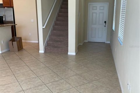 Adosado en alquiler en Orlando, Florida, 3 dormitorios, 167.32 m2 № 1755470 - foto 3
