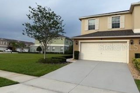Adosado en alquiler en Orlando, Florida, 3 dormitorios, 167.32 m2 № 1755470 - foto 1