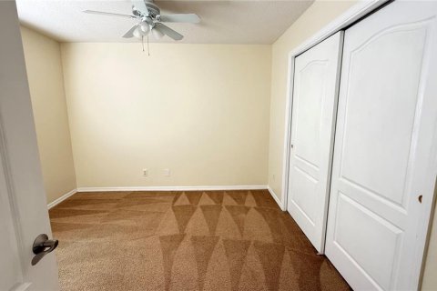 Townhouse in Tampa, Florida 3 bedrooms, 155.15 sq.m. № 1514385 - photo 29