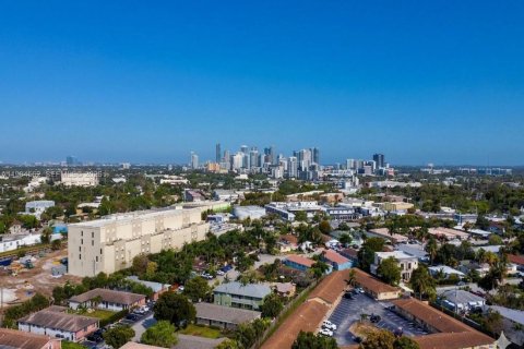 Снять в аренду кондоминиум в Форт-Лодердейл, Флорида 2 спальни, 94.02м2, № 2048255 - фото 19