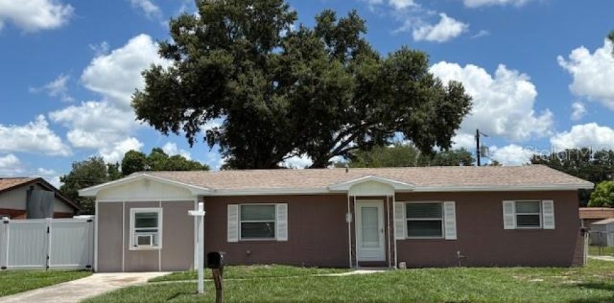 Casa en Lakeland, Florida 4 dormitorios, 133.22 m2 № 1791941