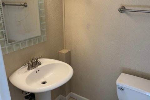 Condo in Gainesville, Florida, 3 bedrooms  № 1541582 - photo 13