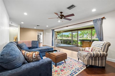 Villa ou maison à vendre à Seminole, Floride: 3 chambres, 187.2 m2 № 2229743 - photo 6