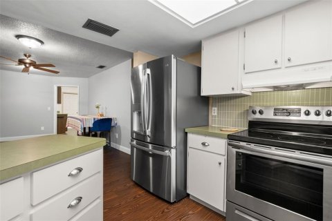 Villa ou maison à vendre à Seminole, Floride: 3 chambres, 187.2 m2 № 2229743 - photo 18