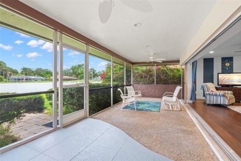 Villa ou maison à vendre à Seminole, Floride: 3 chambres, 187.2 m2 № 2229743 - photo 12