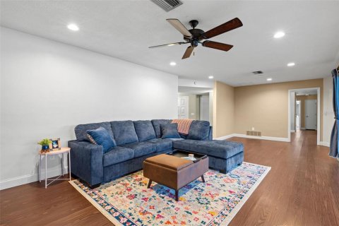 Villa ou maison à vendre à Seminole, Floride: 3 chambres, 187.2 m2 № 2229743 - photo 7