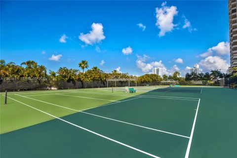 Copropriété à louer à Hallandale Beach, Floride: 1 chambre, 105.91 m2 № 1982231 - photo 6