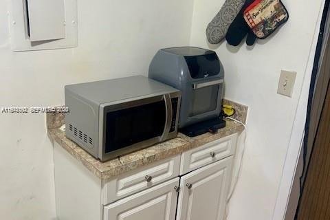 Condo in Davie, Florida, 2 bedrooms  № 2042055 - photo 6