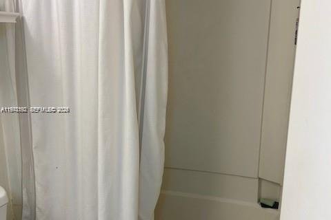 Condo in Davie, Florida, 2 bedrooms  № 2042055 - photo 13