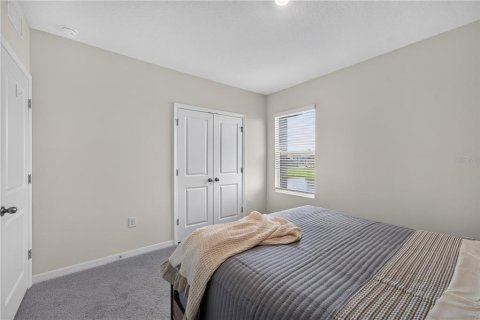 House in Wesley Chapel, Florida 4 bedrooms, 220.36 sq.m. № 2396498 - photo 19