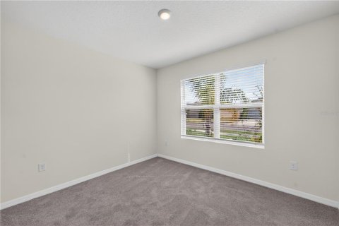 House in Wesley Chapel, Florida 4 bedrooms, 220.36 sq.m. № 2396498 - photo 23