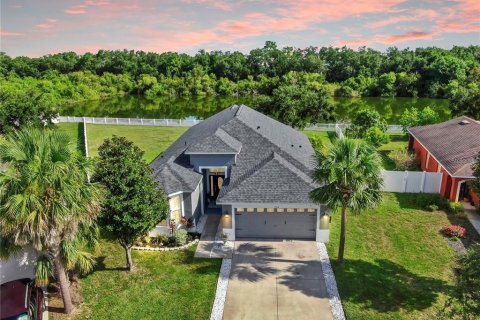 Casa en alquiler en Riverview, Florida, 3 dormitorios, 159.42 m2 № 1910302 - foto 1