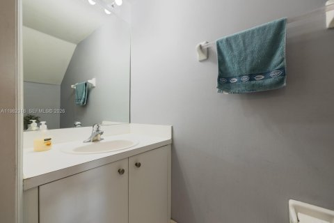 Touwnhouse à vendre à Homestead, Floride: 2 chambres, 99.31 m2 № 2050063 - photo 10