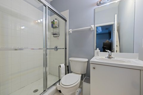 Touwnhouse à vendre à Homestead, Floride: 2 chambres, 99.31 m2 № 2050063 - photo 15