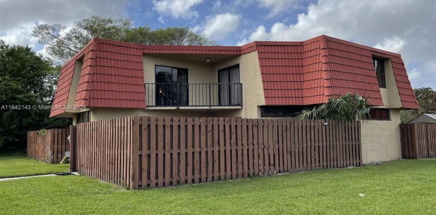 Touwnhouse à Boca Raton, Floride 2 chambres, 120.96 m2 № 1874980