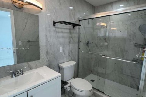 Copropriété à louer à Miami, Floride: 2 chambres, 85.47 m2 № 2019313 - photo 8