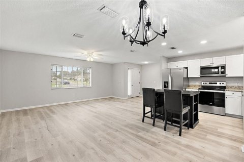 Villa ou maison à vendre à Ocala, Floride: 2 chambres, 145.76 m2 № 1381304 - photo 9