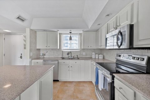 Condo in Flagler Beach, Florida, 2 bedrooms № 2095863 - photo 7