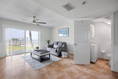 Condo in Flagler Beach, Florida, 2 bedrooms № 2095863 - photo 16