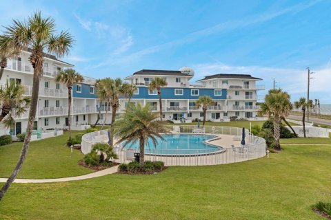 Condo in Flagler Beach, Florida, 2 bedrooms № 2095863 - photo 2
