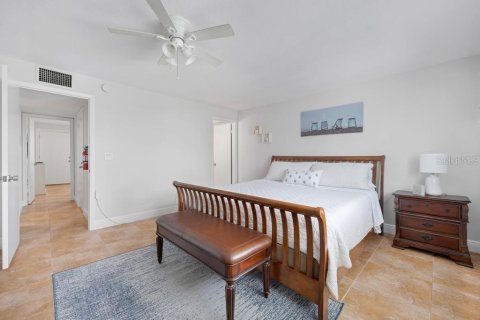 Condo in Flagler Beach, Florida, 2 bedrooms № 2095863 - photo 19