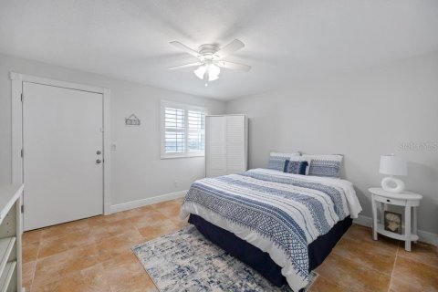 Condo in Flagler Beach, Florida, 2 bedrooms № 2095863 - photo 23