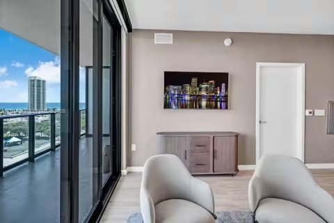 Copropriété à louer à Miami Beach, Floride: 2 chambres № 2154395 - photo 8