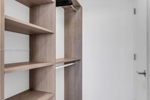 Copropriété à louer à Miami Beach, Floride: 2 chambres № 2154395 - photo 12