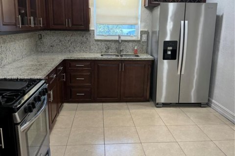 Villa ou maison à vendre à Coral Gables, Floride: 3 chambres, 136.94 m2 № 1943039 - photo 13