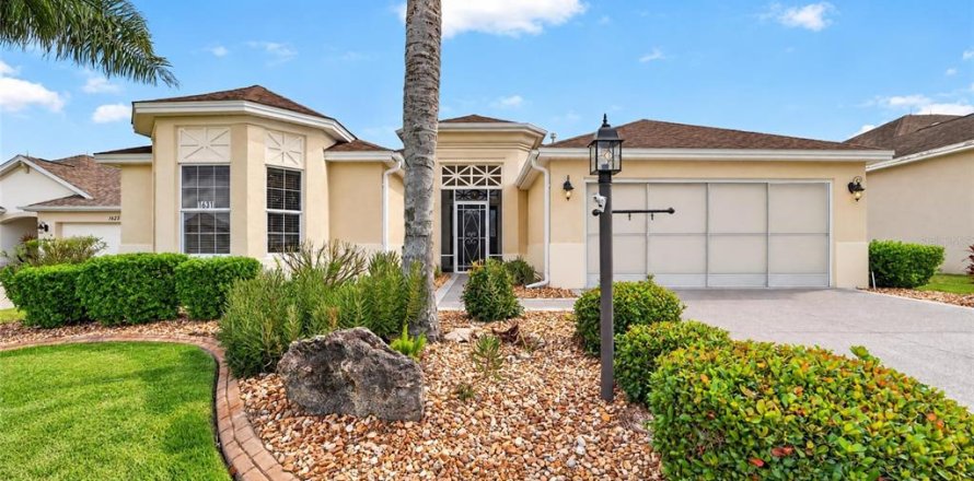 Villa ou maison à The Villages, Floride 3 chambres, 194.07 m2 № 2436720