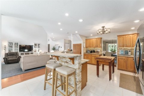 House in Ocala, Florida 5 bedrooms, 339.74 sq.m. № 1788965 - photo 22