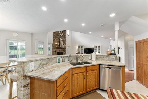 House in Ocala, Florida 5 bedrooms, 339.74 sq.m. № 1788965 - photo 21