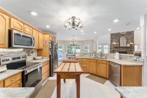 House in Ocala, Florida 5 bedrooms, 339.74 sq.m. № 1788965 - photo 19