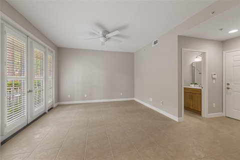 Townhouse in Lake Mary, Florida 3 bedrooms, 213.21 sq.m. № 1670029 - photo 8