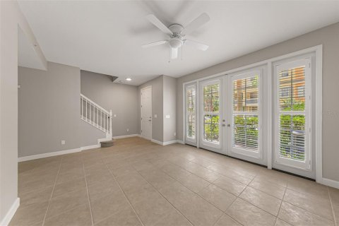Townhouse in Lake Mary, Florida 3 bedrooms, 213.21 sq.m. № 1670029 - photo 7