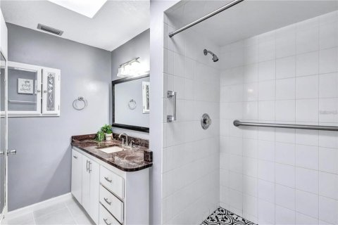 Villa ou maison à vendre à Seminole, Floride: 4 chambres, 194.35 m2 № 2302840 - photo 30