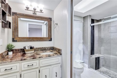 Villa ou maison à vendre à Seminole, Floride: 4 chambres, 194.35 m2 № 2302840 - photo 15