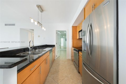 Copropriété à vendre à Bay Harbor Islands, Floride: 1 chambre, 88.26 m2 № 2002508 - photo 5