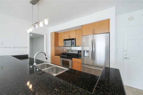 Copropriété à vendre à Bay Harbor Islands, Floride: 1 chambre, 88.26 m2 № 2002508 - photo 4