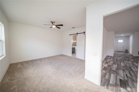 House in Ocala, Florida 3 bedrooms, 173.91 sq.m. № 2151046 - photo 11