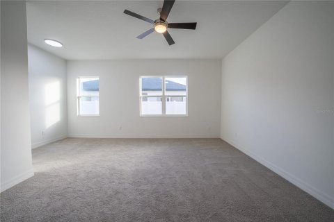 House in Ocala, Florida 3 bedrooms, 173.91 sq.m. № 2151046 - photo 12