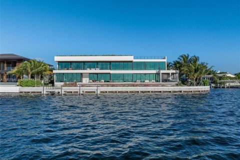 Villa ou maison à vendre à North Miami, Floride: 7 chambres, 803.79 m2 № 1964559 - photo 29