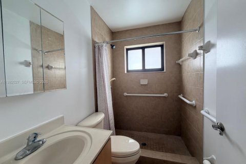 House in Tamarac, Florida 2 bedrooms, 74.88 sq.m. № 2055796 - photo 7