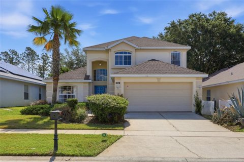 House in Davenport, Florida 3 bedrooms, 180.04 sq.m. № 2112668