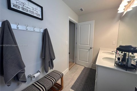 Villa ou maison à vendre à Clermont, Floride: 5 chambres, 306.95 m2 № 1921883 - photo 25