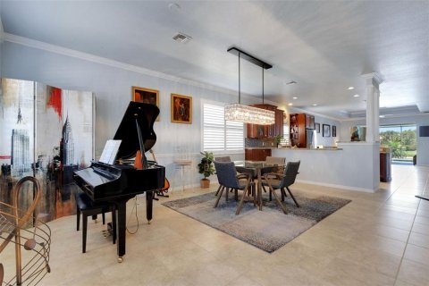 House in Bradenton, Florida 3 bedrooms, 189.15 sq.m. № 1679853 - photo 10